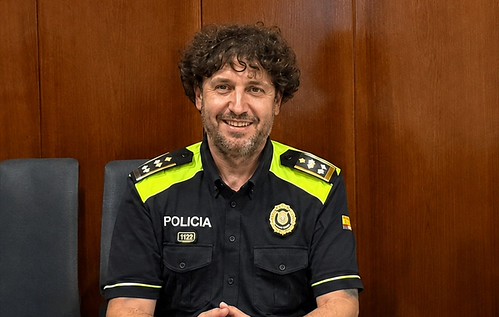 La crisis de la Policía Local de Llançà estalla a nivel nacional y pone contra las cuerdas a su jefatura